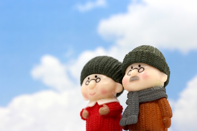 これじゃ老々介護が出てくるのも無理はない。老健（介護老人施設）、特養（特別養護老人ホーム）入所費用の話